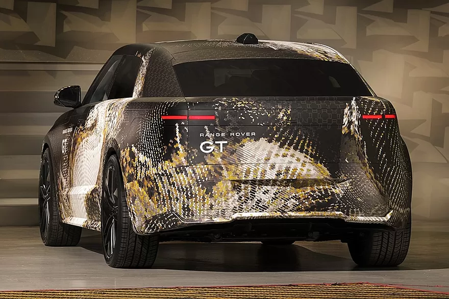 رينج روفر جي تي الجدديدة كليا – اول SUV كوبيه في تاريخ الشركة