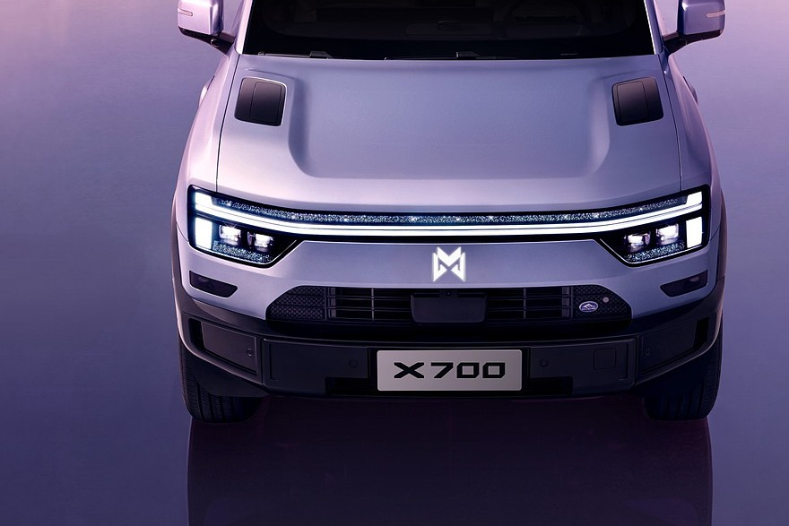 دونج فينج ام هيرو X700 الجديدة – بمنظومة EREV وتكنولوجيا من هواوي 