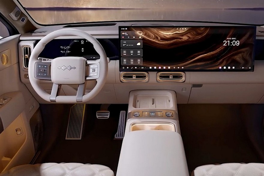 فانج تشنيج باو تاي 9 الجديدة – SUV فاخرة من بي واي دي بقوة 544 حصانًا 