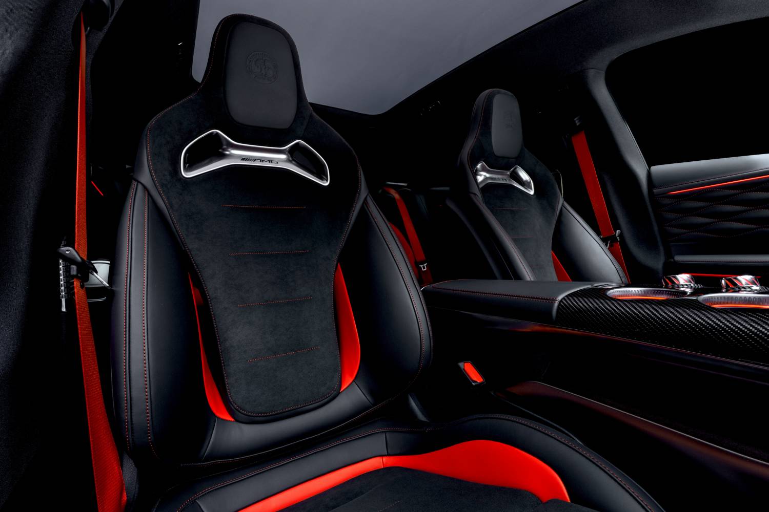 مرسيدس AMG جي تي SUV الكهربائية الجديدة – منافسة لبورشه كايين بقوة 1169 حصان