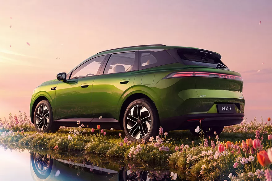 نيسان NX7 - كروس اوفر هجينة جديدة بالتعاون مع دونج فينج