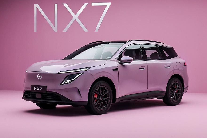 نيسان NX7 - كروس اوفر هجينة جديدة بالتعاون مع دونج فينج