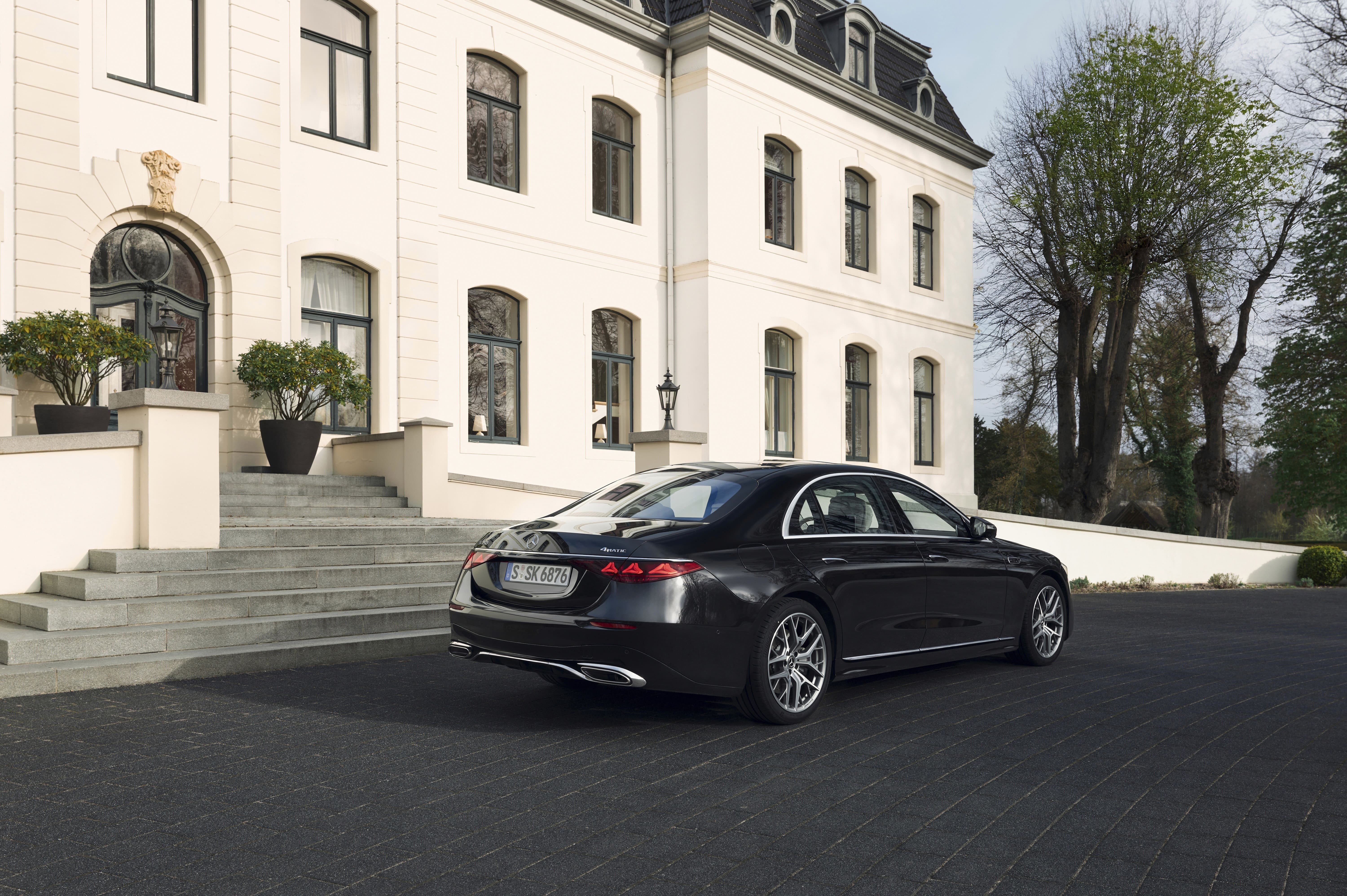 مرسيدس-بنز ايجيبت تطلق S-Class الجديدة في السوق المصري