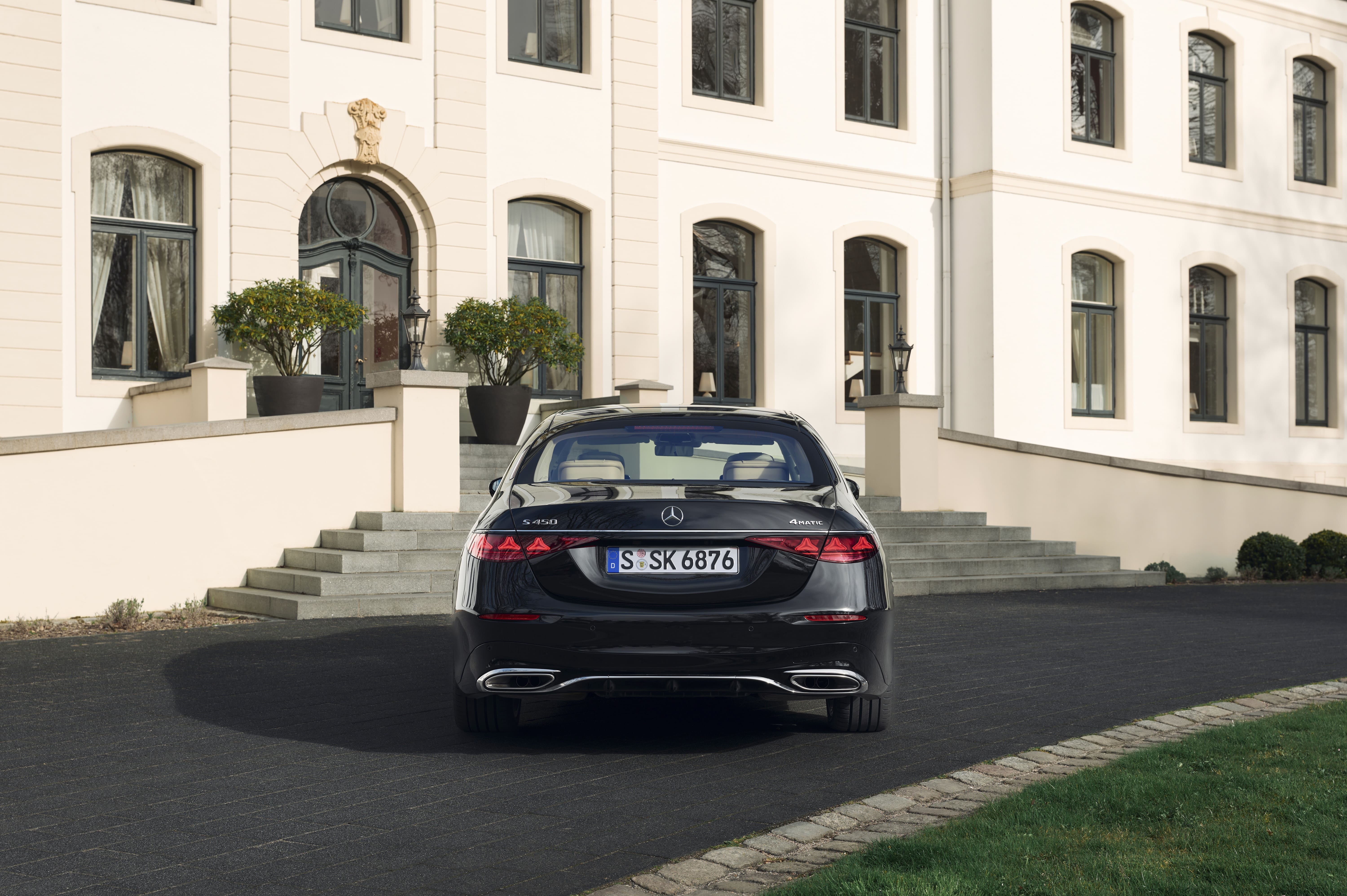 مرسيدس-بنز ايجيبت تطلق S-Class الجديدة في السوق المصري