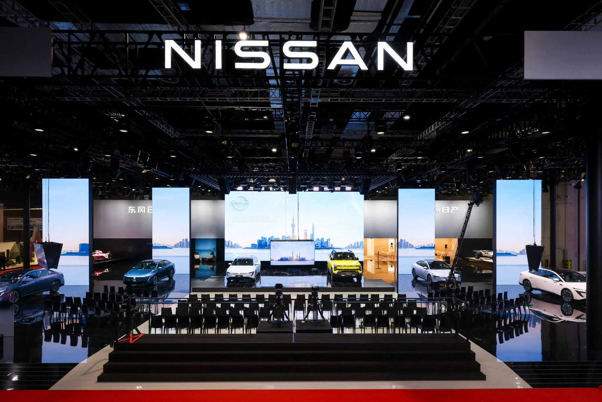 Nissan-N4-0000000004-2048x1366