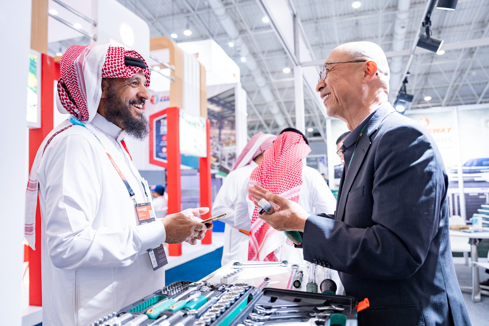 أوتوميكانيكا الرياض 2025 يختتم أعماله بحضور قياسي وتركيز على التحول الأخضر