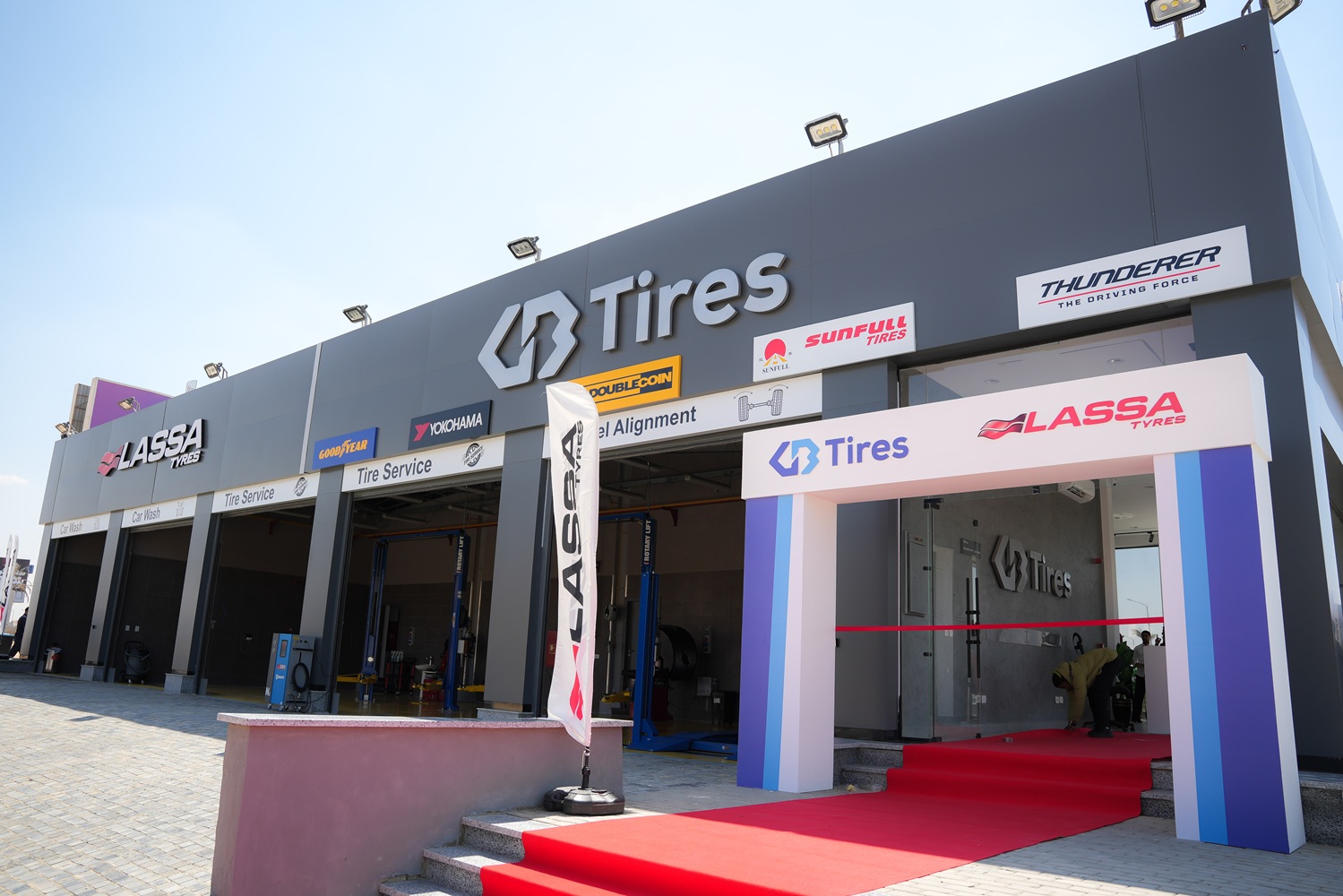 جي بي اوتو تدخل عالم الإطارات – و تطلق اول فروع GB Tire بالتعاون مع شركة لاسا 