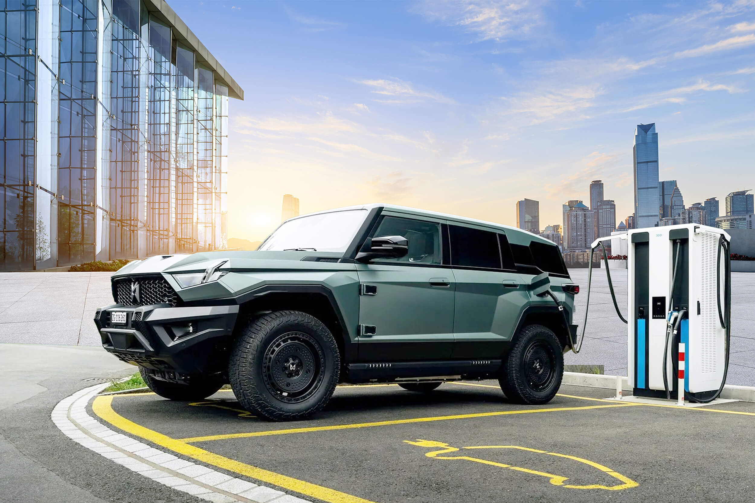 تقديم ام هيرو وان في رسميا مصر – SUV هجينة بقوة 805 حصان