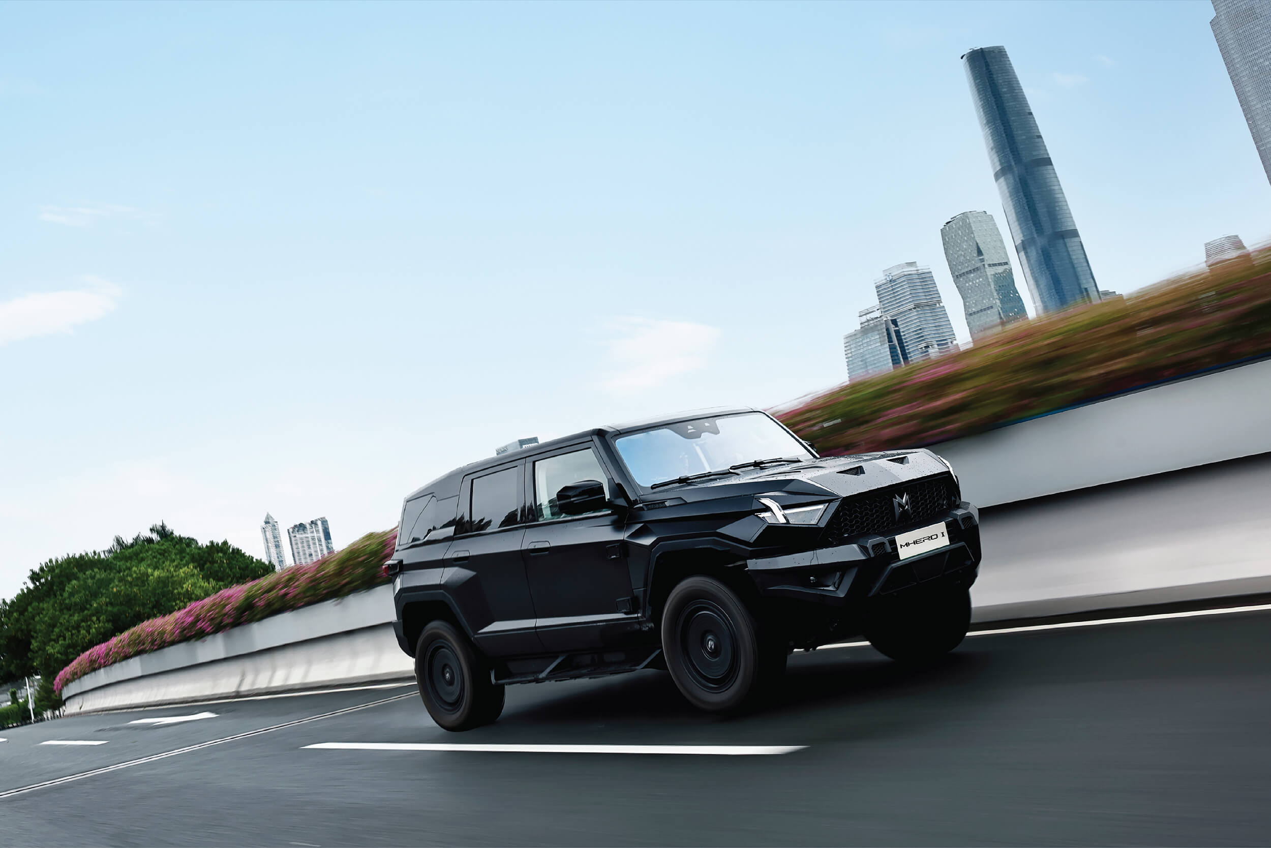 تقديم ام هيرو وان في رسميا مصر – SUV هجينة بقوة 805 حصان