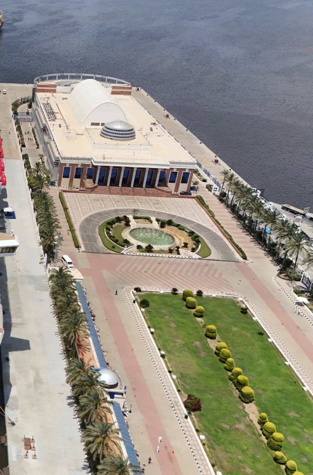 علي متنها 3.3 الف راكب – ميناء الإسكندرية يستقبل سفينة AROYA السياحية العملاقة