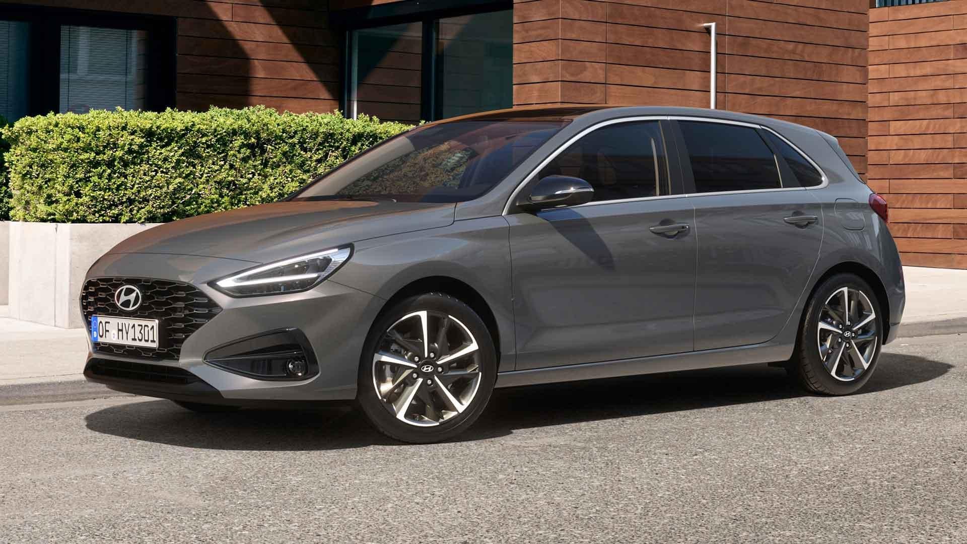 تقديم هيونداي I30 الجديدة في مصر – بنسخة سيدان و هاتشباك