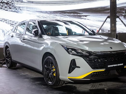 شركة SN Automotive تفتح باب الحجز لأول دفعة مستوردة من سيارات دونج فينج