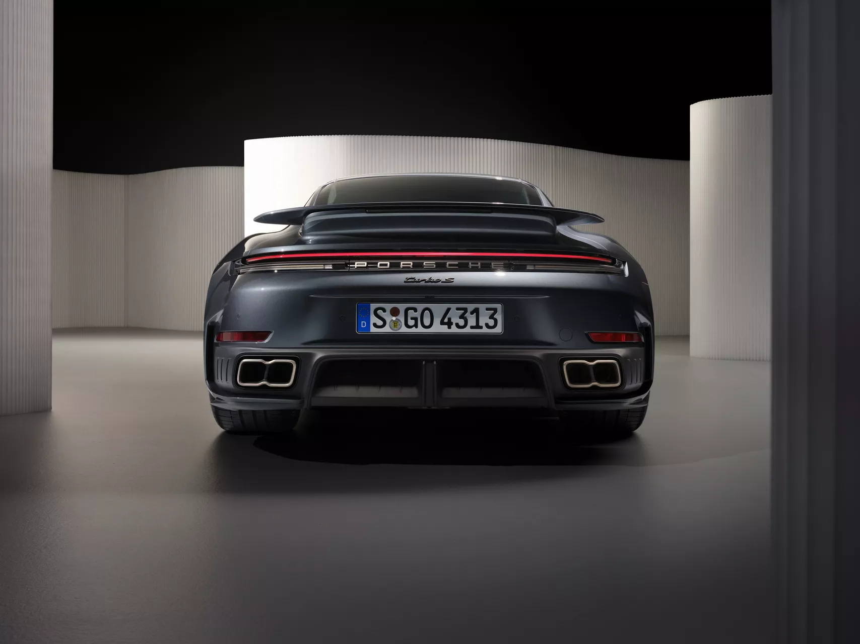 بورشه 911 تربو اس هايبرد 2026 الجديدة – اول تربو اس هايبرد في التاريخ 
