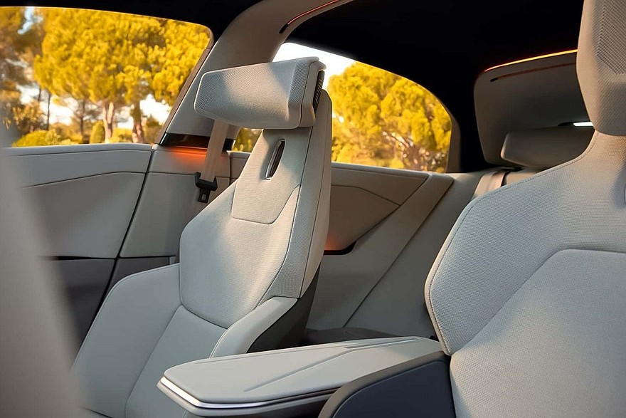 تويوتا كورولا 2028 الجديدة كليا - نموذج اختباري بتصميم مستقبلي 