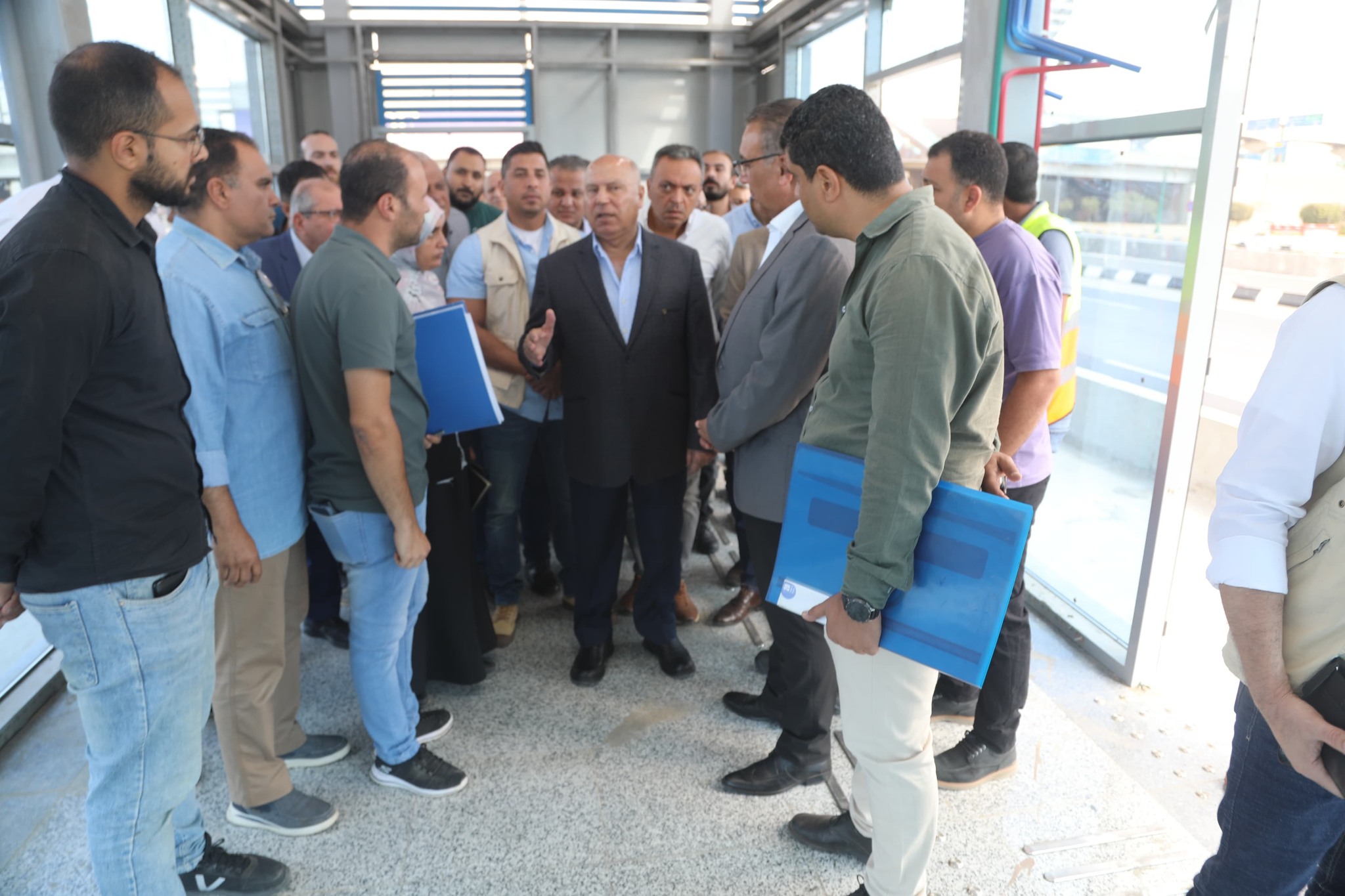 استعدادًا لافتتاح المتحف المصري الكبير – وزير النقل يتابع جاهزية الطريق الدائري والمحاور الرئيسية