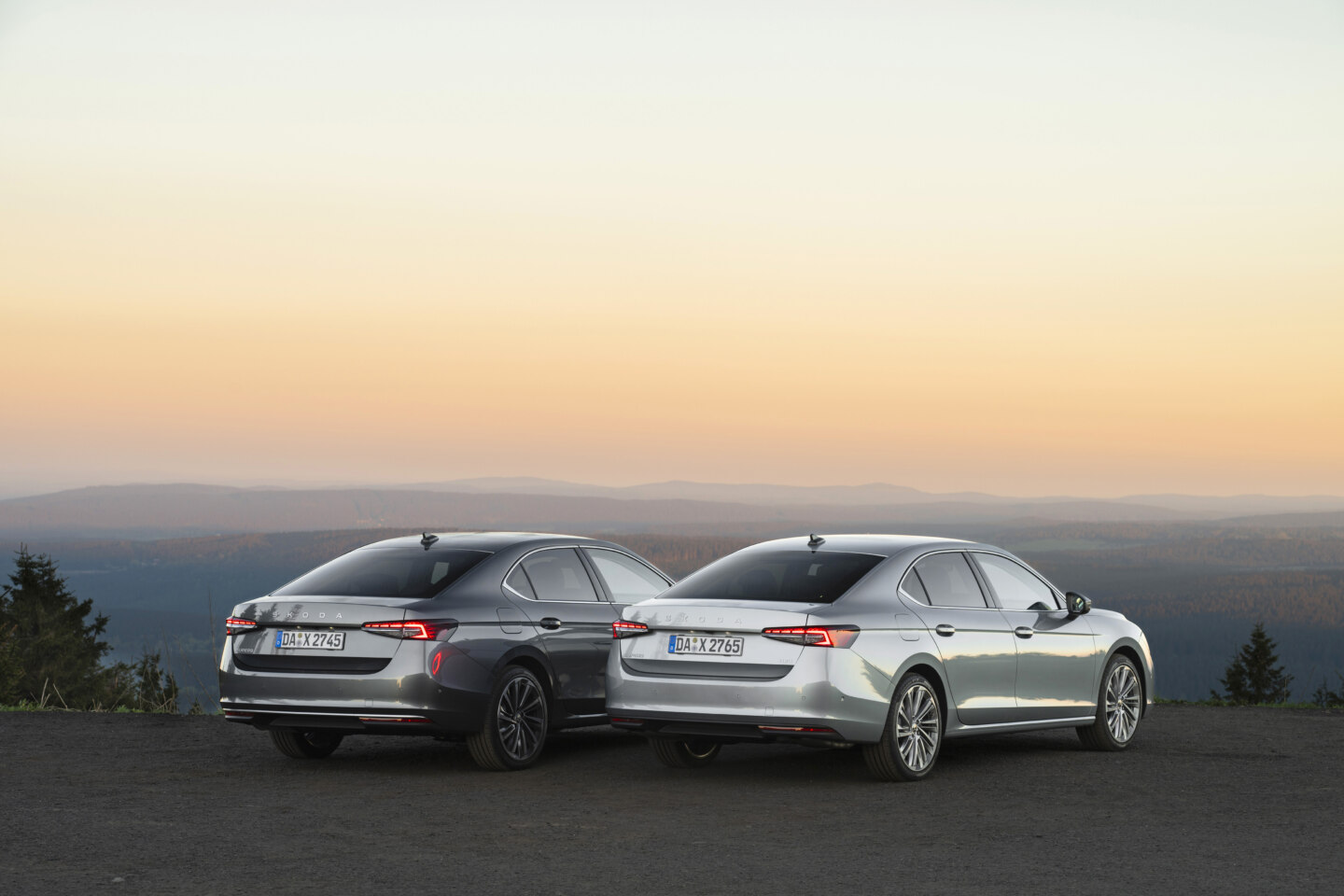 سكودا سويبرب 2026 في الامارات – أسعار ومواصفات