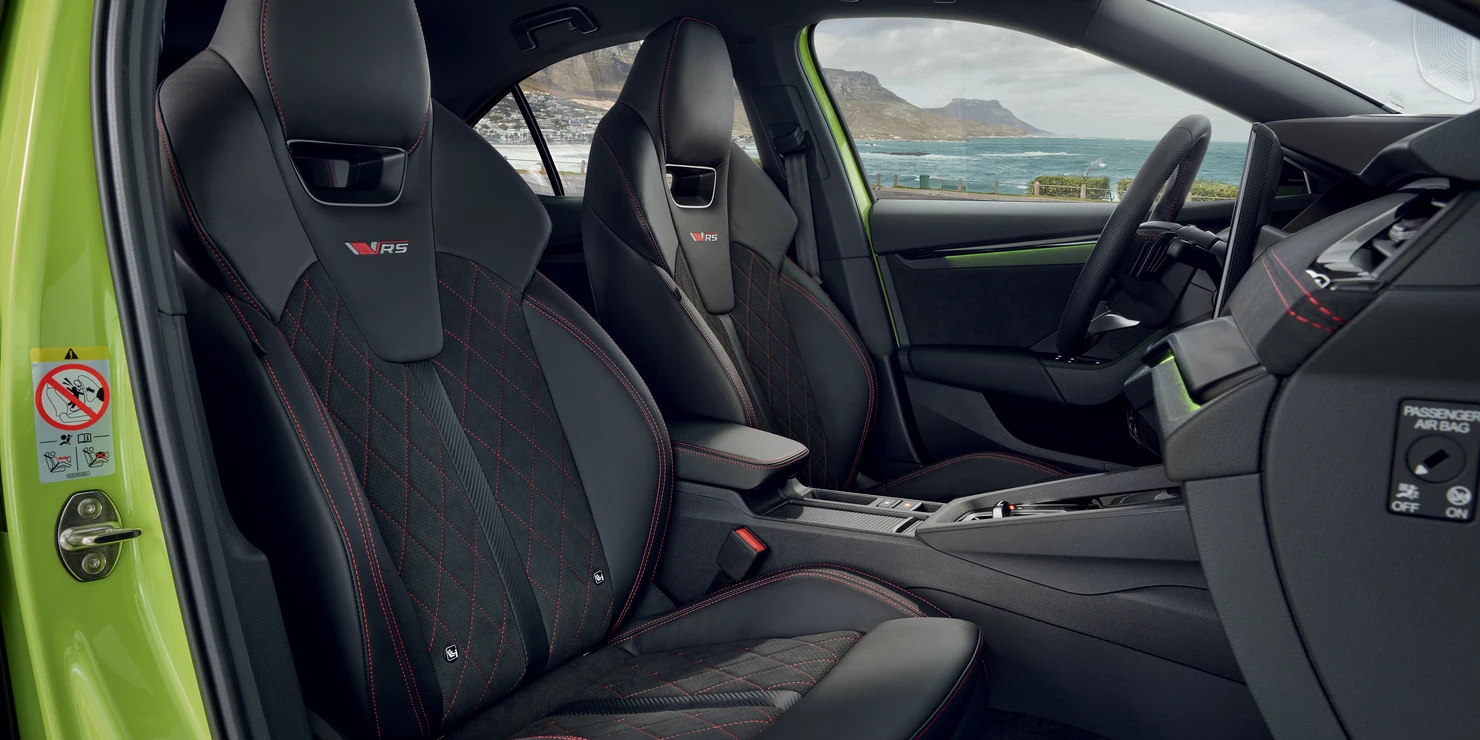 سكودا اوكتافيا VRS موديل 2026 الجديدة في الامارات – أسعار ومواصفات