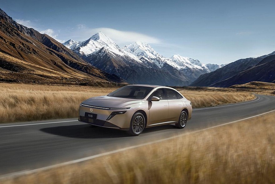 نيسان N6 الجديدة كليا - سيدان REEV مطورة بالتعاون مع دونج فينج