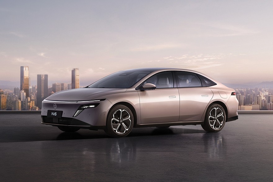 نيسان N6 الجديدة كليا - سيدان REEV مطورة بالتعاون مع دونج فينج