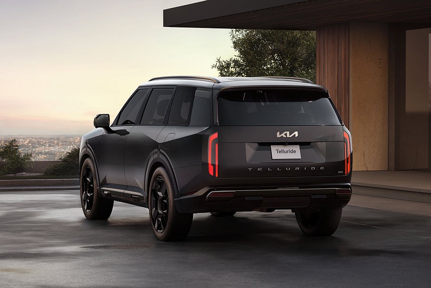 كيا تيلورايد 2026 الجديدة كليا – فاخرة بسبعة مقاعد