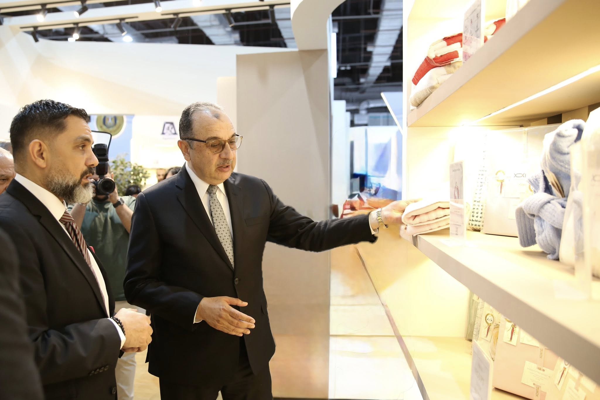 اهم المركبات التي تم عرضها في مؤتمر Transmea2025 - من بينهم اوتوبيس عائم