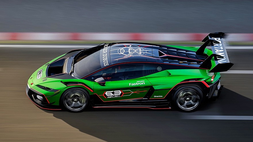 لامبورغيني تيمياراريو سوبر ترفيو – بدفع خلفي وبدون منظومة هجينة