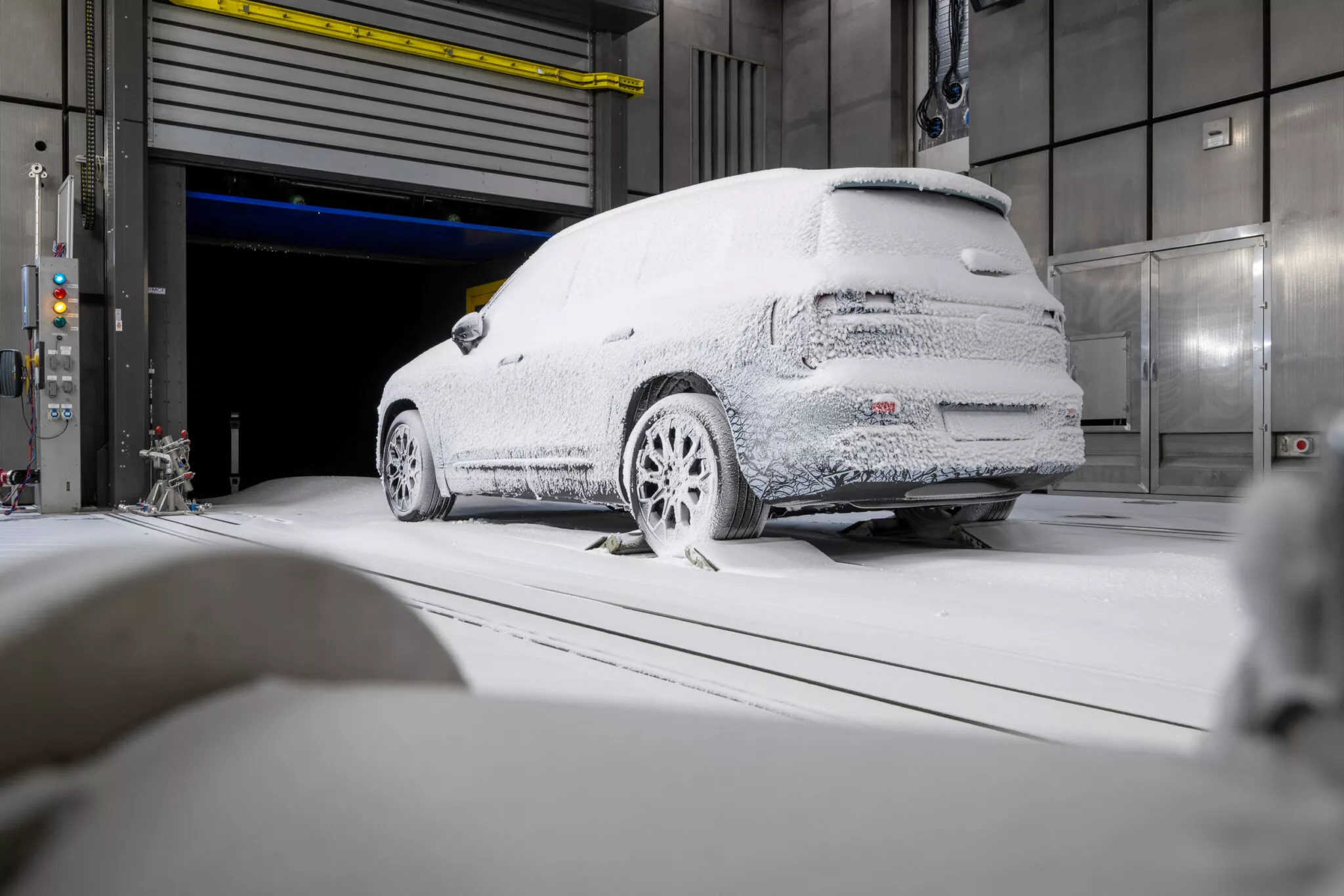 مرسيدس بنز GLB موديل 2026 الجديدة كليا – صور المقصورة الداخلية