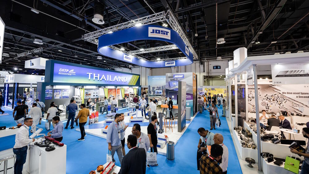 اوتوميكانيكا دبي 2025 يسلط الضوء علي دور الامارات في مستقبل النقل المستدام 