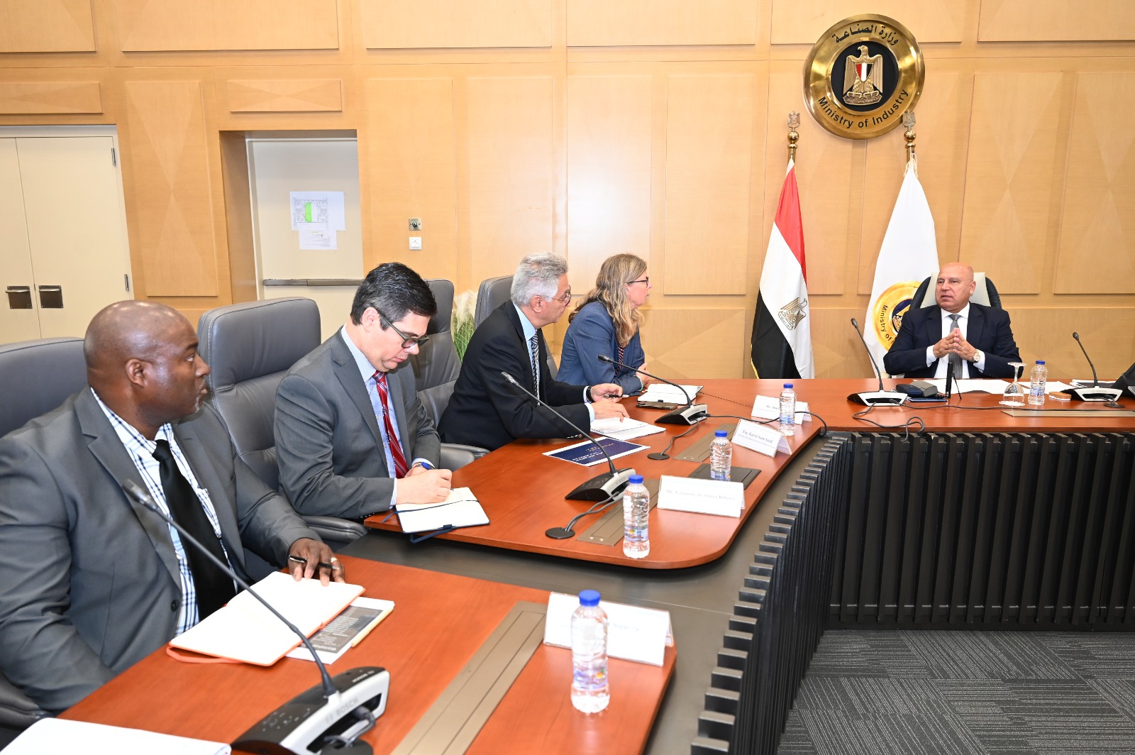 انشاء مصنع فولكس فاجن في مصر قريبا - مع بدء الانتاج في مصنع اجا في السادس من اكتوبر