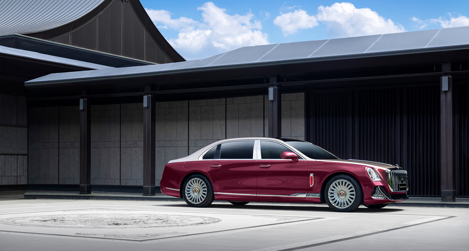 هونشي جويا Guoya الفاخرة الجديدة في الامارات – بمحرك 8 سلندر بقوة 483 حصان