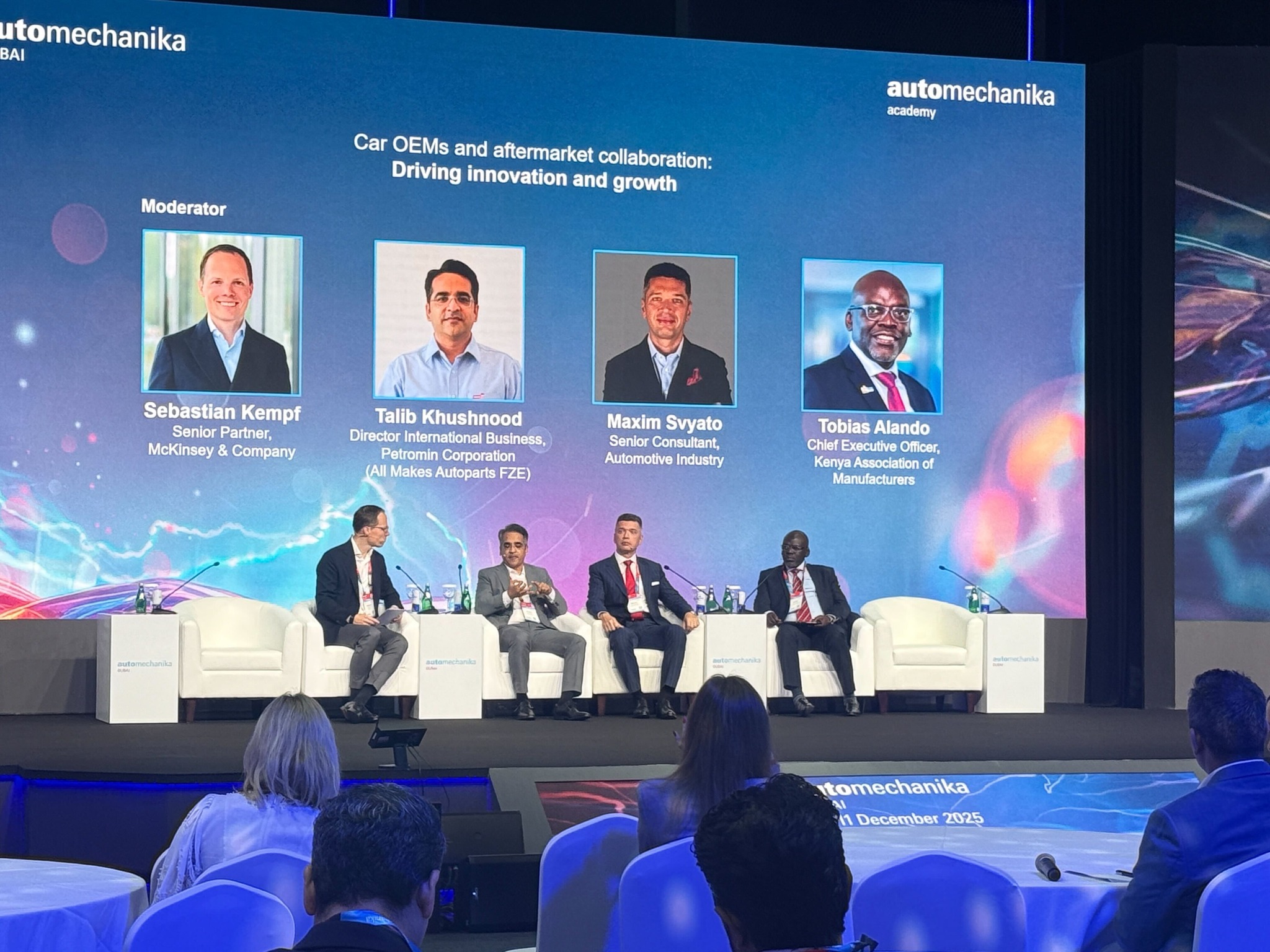 افتتاح اوتوميكانيكا دبي 2025 اليوم – اكبر واهم نسخة بتاريخ المعرض 