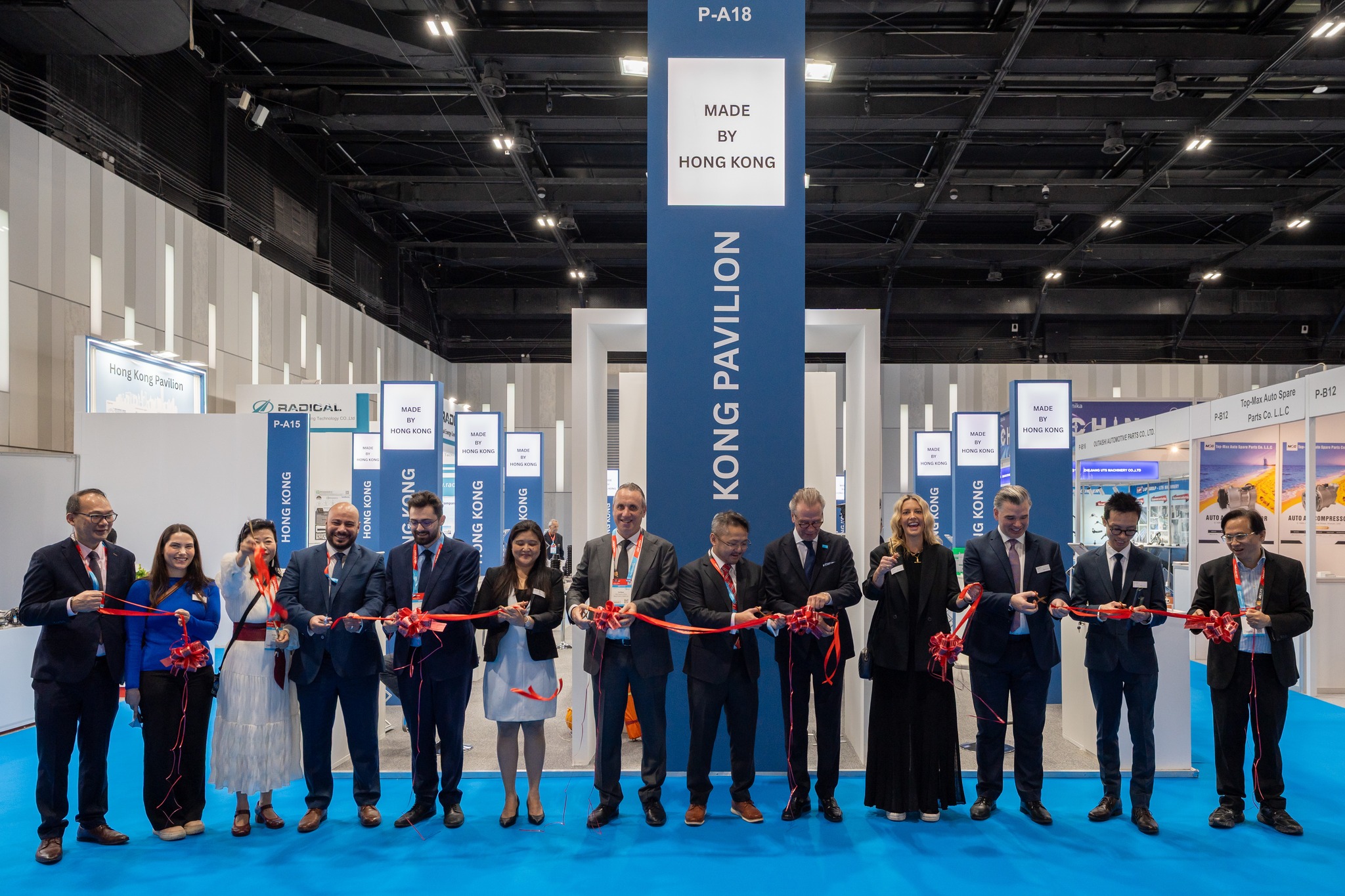 افتتاح اوتوميكانيكا دبي 2025 اليوم – اكبر واهم نسخة بتاريخ المعرض 