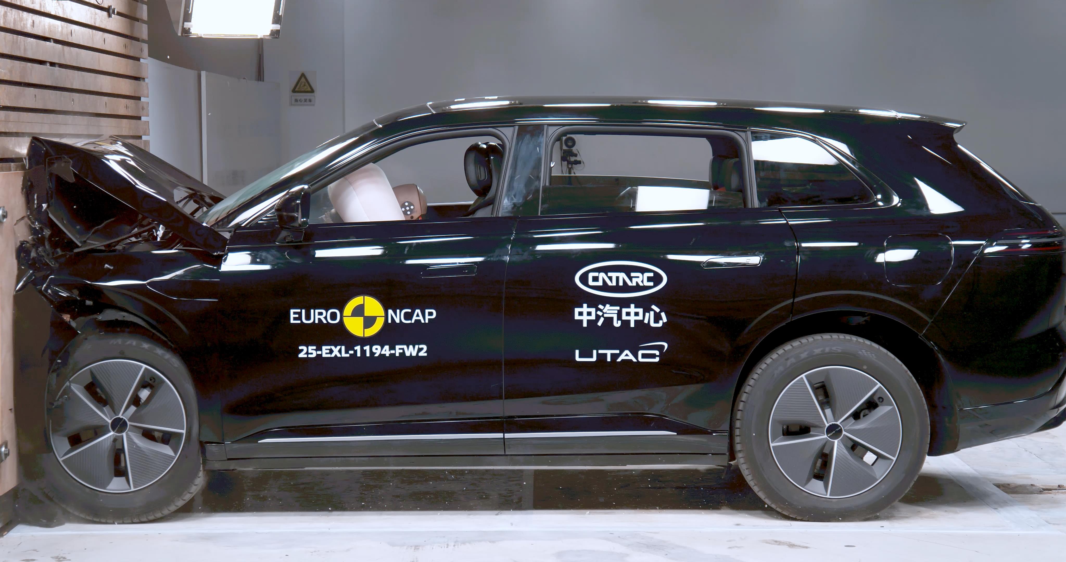 أكسيد اكستلانتكس ET تحقق خمسة نجوم في اختبارات الأمان الأوروبية