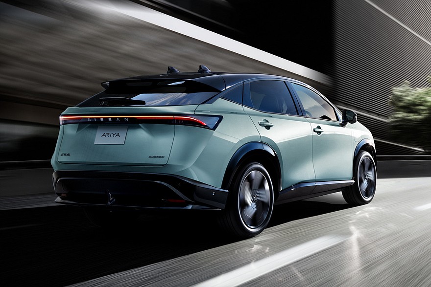 نيسان اريا 2026 الفيس ليفت الجديدة - بتغيرات متعددة 