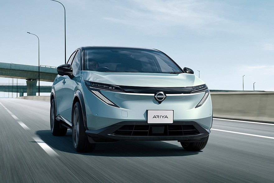 نيسان اريا 2026 الفيس ليفت الجديدة - بتغيرات متعددة 