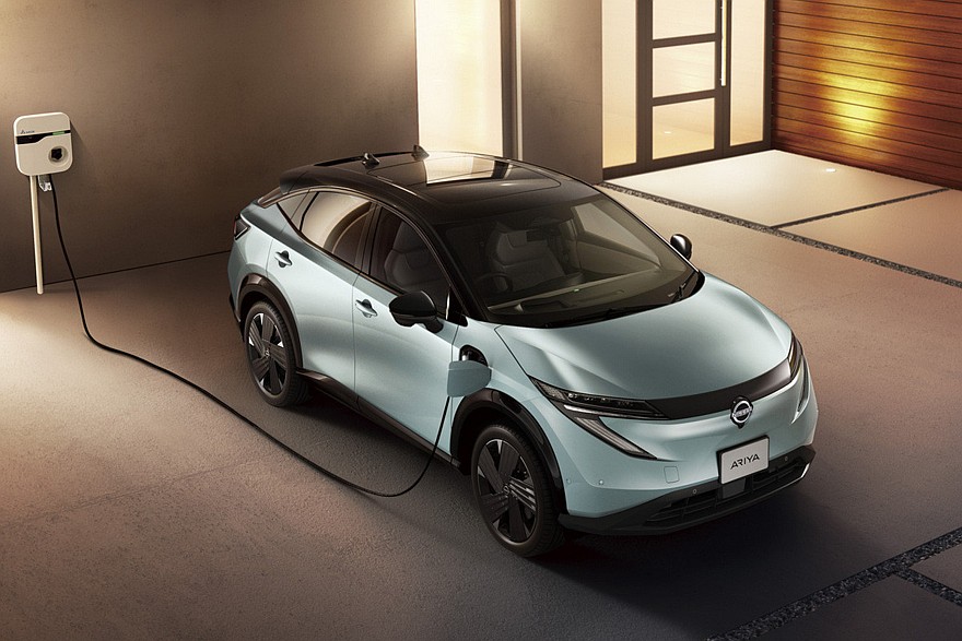 نيسان اريا 2026 الفيس ليفت الجديدة - بتغيرات متعددة 