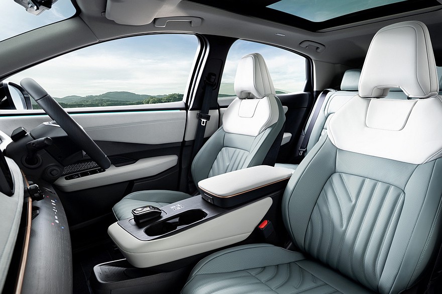 نيسان اريا 2026 الفيس ليفت الجديدة - بتغيرات متعددة 