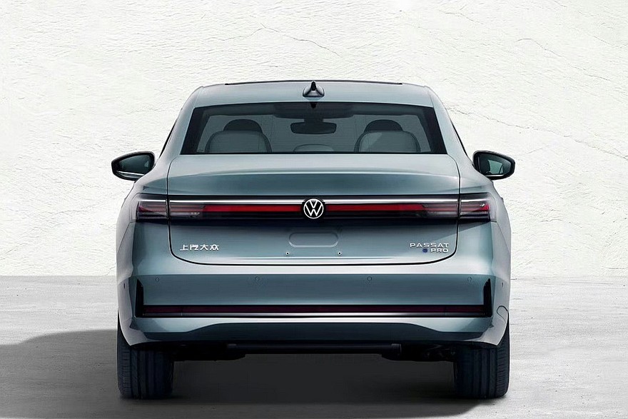 فولكس فاجن باسات برو 2026 هايبرد الجديدة – بمدي 1300 كم