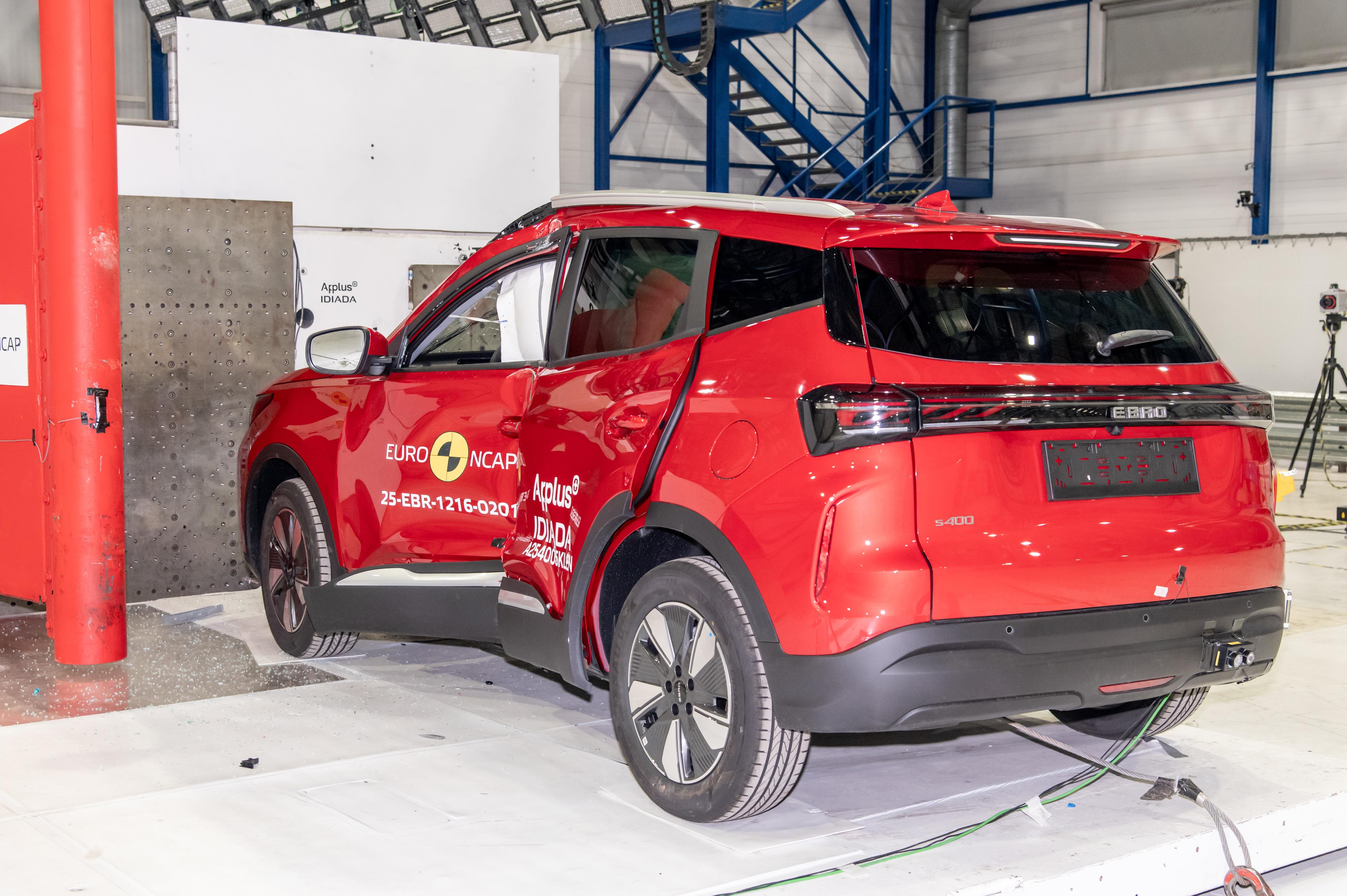 شيري تيجو 4 الفيس ليفت الجديدة تحقق اربعة نجوم في اختبارات الأمان الأوروبية