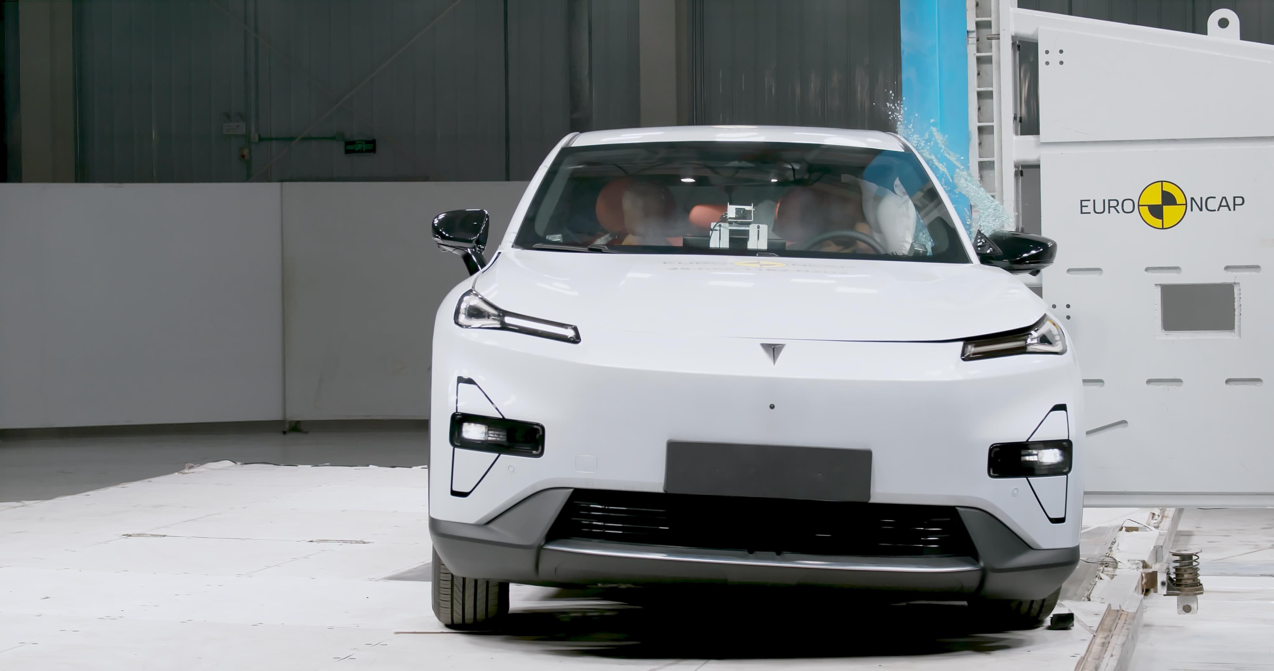 ديبال S05 تحقق خمسة نجوم في اختبارات الأوروبية