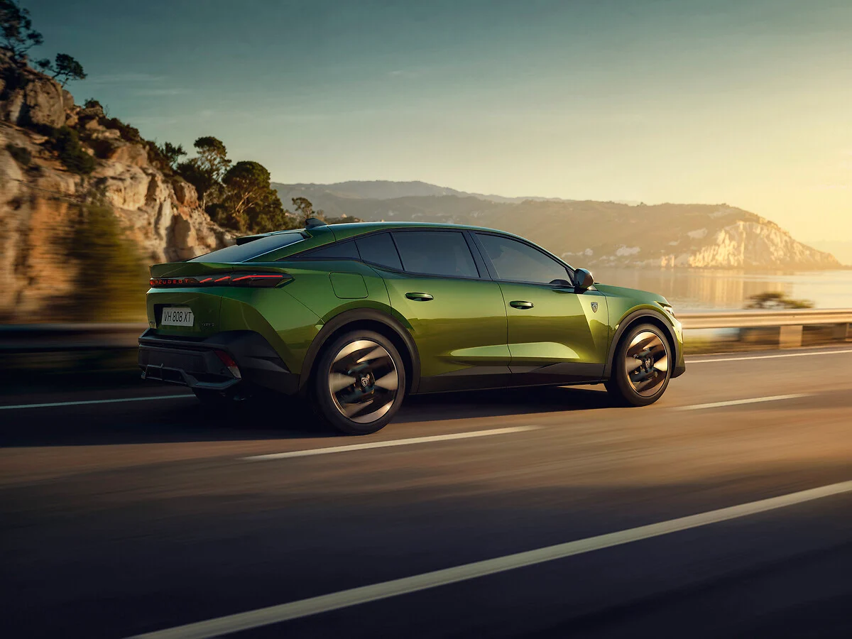 بيجو 408 موديل 2026 فيس ليفت الجديدة – بتغيرات عديدة 