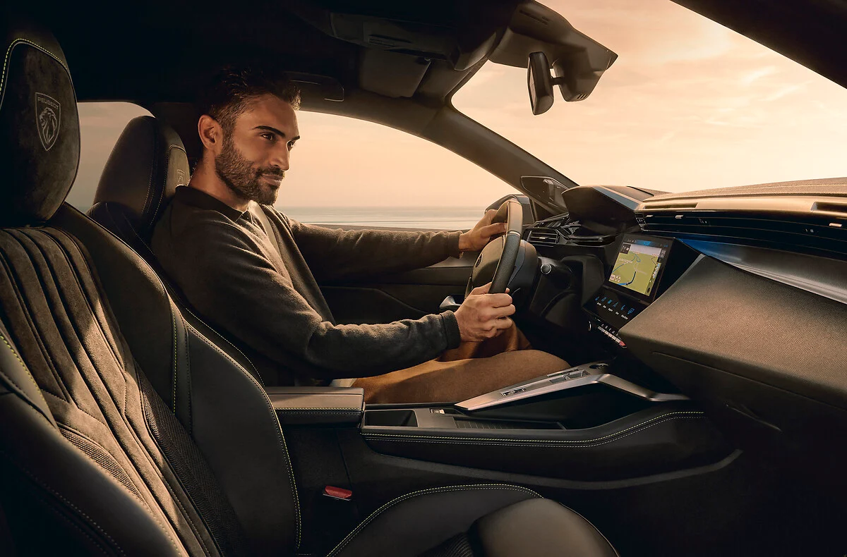 بيجو 408 موديل 2026 فيس ليفت الجديدة – بتغيرات عديدة 