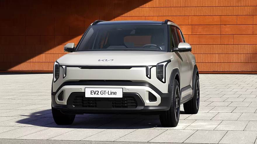 كيا EV2 الكهربائية الجديدة كليا – بتصميم صندوقي ومدي 448 كم بالشحنة