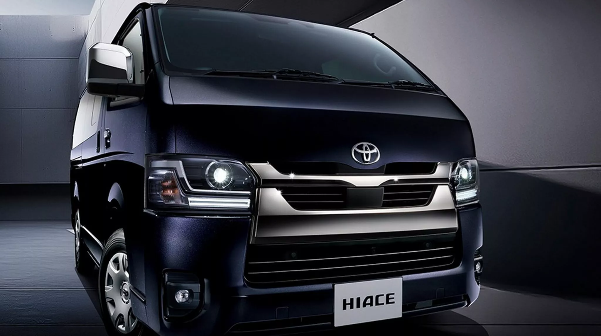 تويوتا هاي اس HiAce  موديل 2026 الفيس ليفت الجديد – بتجهيزات امان نشط