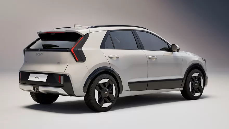 كيا نيرو 2026 فيس ليفت الجديدة – بتحديثات متعددة