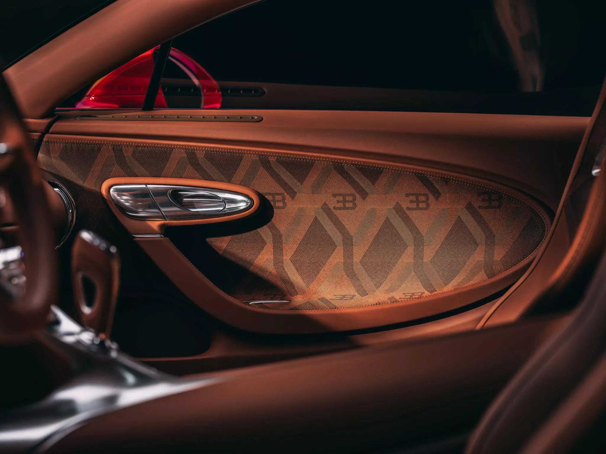 بوجاتي فيرون FKP هوماج الجديدة – نسخة خاصة بقوة 1578 حصان 