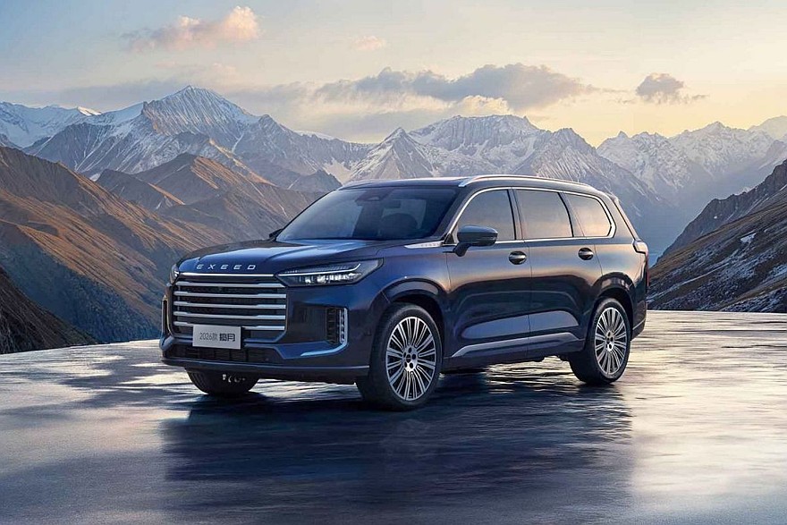 اكسيد VX هايبرد الجديدة – بأربعة محركات و قوة 598 حصان