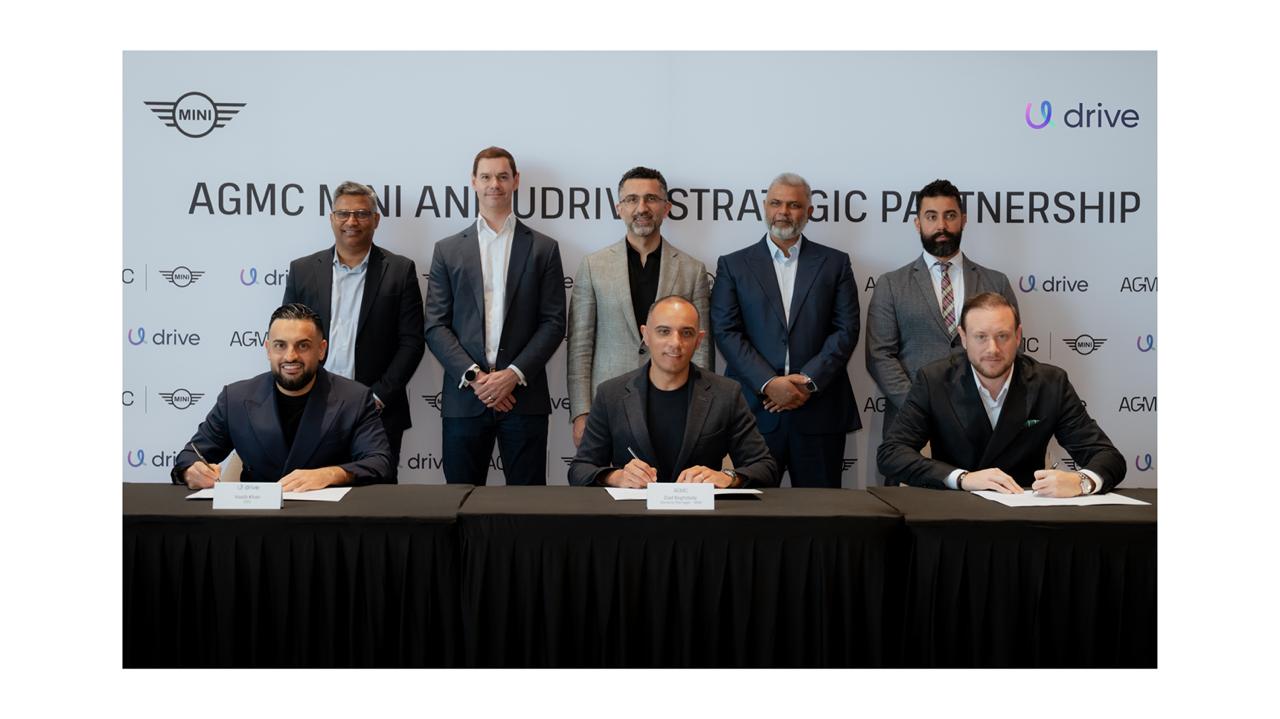 ميني تُشارك يو درايف مع AGMC لإدخال سيارات إلى أسطول المشاركة بالسيارات في الإمارات